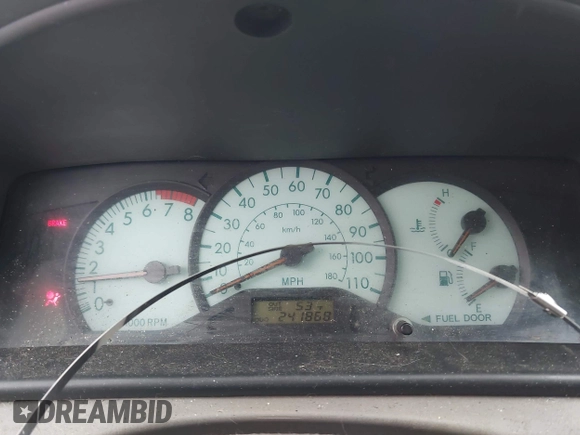 ✅ 2004 Toyota Corolla LE • VIN: JTDBR32E142037738 • Lot: 44347963. Wystawiony na IAAI z przebiegiem 241 868 mil. Bezpłatny archiwum sprzedaży aukcyjnych z USA i szczegółowy raport historii pojazdu na DreamBid. Zdjęcie 7.