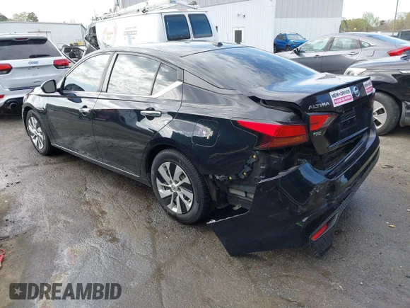 ✅ 2019 Nissan Altima S • VIN: 1N4BL4BV9KC230014 • Lot: 44714735. Wystawiony na IAAI z przebiegiem 194 289 mil. Bezpłatny archiwum sprzedaży aukcyjnych z USA i szczegółowy raport historii pojazdu na DreamBid. Zdjęcie 3.