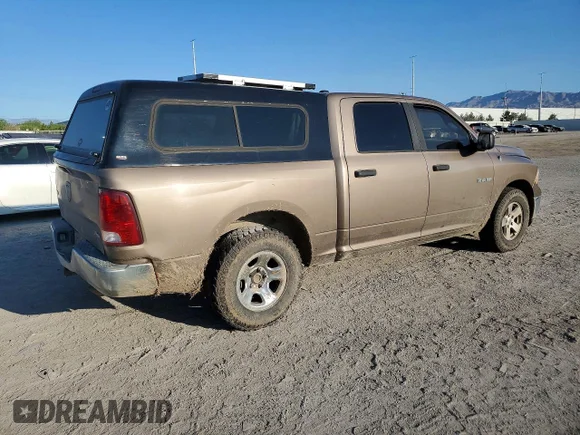 ✅ 2009 Dodge 1500 SLT • VIN: 1D3HB13P99S742434 • Lot: 57640696. Wystawiony na Copart z przebiegiem 143 359 mil. Bezpłatny archiwum sprzedaży aukcyjnych z USA i szczegółowy raport historii pojazdu na DreamBid. Zdjęcie 3.