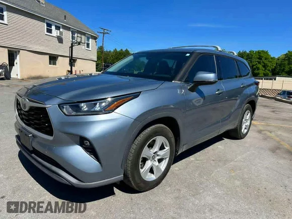 ✅ 2020 Toyota Highlander LE • VIN: 5TDZZRAH1LS010303 • Лот: 55186176. Опубликован ранее на Copart с пробегом 124 621 миль. Бесплатный доступ к архиву аукционных продаж из США и подробный отчёт об истории автомобиля на DreamBid. Изображение 1.