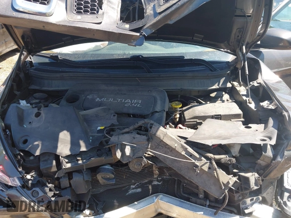 ✅ 2015 Jeep Cherokee Latitude • VIN: 1C4PJMCB0FW788283 • Lot: 45106242. Listed on IAAI with 124,498 mi. Free auction sales archive from the USA and detailed vehicle history report at DreamBid. Image 10.