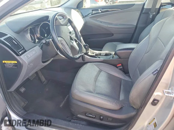 ✅ 2014 Hyundai Sonata Limited • VIN: 5NPEC4AB5EH910046 • Lot: 79975235. Listed on Copart with 126,268 mi. Free auction sales archive from the USA and detailed vehicle history report at DreamBid. Image 7.