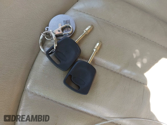 ✅ 2004 Jaguar X-Type • VIN: SAJEA51C74WE01156 • Лот: 42628019. Опубликован ранее на IAAI с пробегом 181 462 миль. Бесплатный доступ к архиву аукционных продаж из США и подробный отчёт об истории автомобиля на DreamBid. Изображение 11.