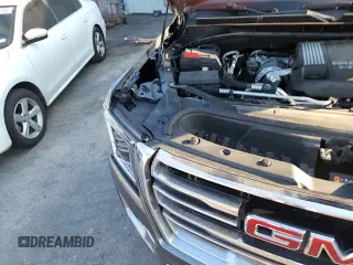 ✅ 2021 GMC Yukon XL SLT • VIN: 1GKS2GKT1MR310067 • Лот: 93982055. Опубликован ранее на Copart с пробегом 113 045 миль. Бесплатный доступ к архиву аукционных продаж из США и подробный отчёт об истории автомобиля на DreamBid. Изображение 13.