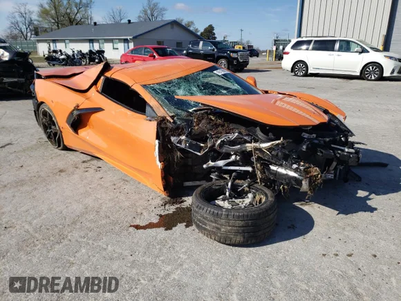 ✅ 2022 Chevrolet Corvette 3LT • VIN: 1G1YC3D47N5101211 • Лот: 45196993. Опубликован ранее на Copart с пробегом 2 165 миль. Бесплатный доступ к архиву аукционных продаж из США и подробный отчёт об истории автомобиля на DreamBid. Изображение 4.