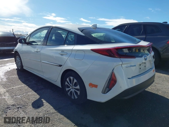 ✅ 2020 Toyota Prius LE • VIN: JTDKARFP8L3150875 • Lot: 43668324. Wystawiony na IAAI z przebiegiem 45 959 mil. Bezpłatny archiwum sprzedaży aukcyjnych z USA i szczegółowy raport historii pojazdu na DreamBid. Zdjęcie 3.