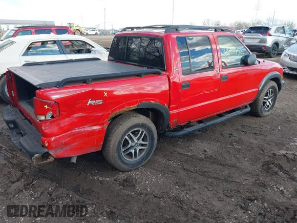 ✅ 2004 Chevrolet S-10 LS • VIN: 1GCDT13X34K148127 • Lot: 41689132. Wystawiony na IAAI z przebiegiem 152 028 mil. Bezpłatny archiwum sprzedaży aukcyjnych z USA i szczegółowy raport historii pojazdu na DreamBid. Zdjęcie 4.