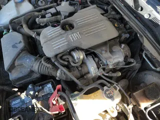 ✅ 2018 FIAT 124 Spider Abarth • VIN: JC1NFAEK0J0134915 • Lot: 80909795. Wystawiony na Copart z przebiegiem 101 820 mil. Bezpłatny archiwum sprzedaży aukcyjnych z USA i szczegółowy raport historii pojazdu na DreamBid. Zdjęcie 15.