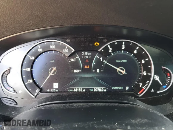 ✅ 2019 BMW 5 Series 540i xDrive • VIN: WBAJE7C5XKWW08451 • Лот: 54620054. Опубликован ранее на Copart с пробегом 44 152 миль. Бесплатный доступ к архиву аукционных продаж из США и подробный отчёт об истории автомобиля на DreamBid. Изображение 9.