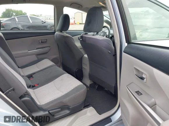 ✅ 2015 Toyota Prius Two • VIN: JTDZN3EU0FJ022766 • Lot: 42812510. Wystawiony na IAAI z przebiegiem 233 074 mil. Bezpłatny archiwum sprzedaży aukcyjnych z USA i szczegółowy raport historii pojazdu na DreamBid. Zdjęcie 8.