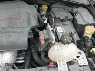 ✅ 2017 Jeep Renegade Sport • VIN: ZACCJAABXHPF47184 • Lot: 43633387. Listed on IAAI with 109,438 mi. Free auction sales archive from the USA and detailed vehicle history report at DreamBid. Image 18.