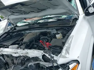 ✅ 2023 Toyota Tacoma SR • VIN: 3TYRX5GN1PT090899 • Lot: 43278072. Wystawiony na IAAI z przebiegiem 22 723 mil. Bezpłatny archiwum sprzedaży aukcyjnych z USA i szczegółowy raport historii pojazdu na DreamBid. Zdjęcie 13.