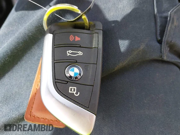 ✅ 2020 BMW X1 sDrive28i • VIN: WBXJG7C04L5R54328 • Лот: 42347969. Опубликован ранее на IAAI с пробегом 105 875 миль. Бесплатный доступ к архиву аукционных продаж из США и подробный отчёт об истории автомобиля на DreamBid. Изображение 11.