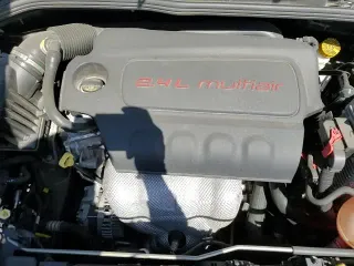 ✅ 2017 FIAT 500X Urbana Edition • VIN: ZFBCFXCB4HP632166 • Lot: 51185435. Listed on Copart with 27,143 mi. Free auction sales archive from the USA and detailed vehicle history report at DreamBid. Image 13.