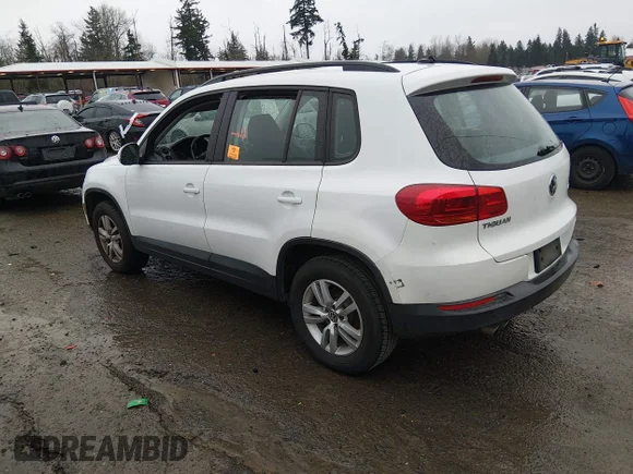 ✅ 2015 Volkswagen Tiguan S • VIN: WVGAV7AX9FW562135 • Лот: 44097500. Опубліковано раніше на IAAI з пробігом 131 814 миль. Безкоштовний доступ до архіву аукціонних продажів зі США та докладний звіт про історію автомобіля на DreamBid. Зображення 3.