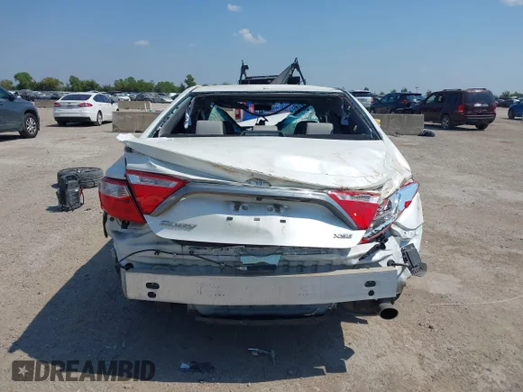 ✅ 2017 Toyota Camry SE • VIN: 4T1BF1FK1HU757544 • Lot: 43240289. Wystawiony na IAAI z przebiegiem 123 025 mil. Bezpłatny archiwum sprzedaży aukcyjnych z USA i szczegółowy raport historii pojazdu na DreamBid. Zdjęcie 16.