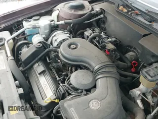 ✅ 1988 Cadillac DeVille • VIN: 1G6CD5156J4266323 • Lot: 43032476. Wystawiony na IAAI z przebiegiem 82 627 mil. Bezpłatny archiwum sprzedaży aukcyjnych z USA i szczegółowy raport historii pojazdu na DreamBid. Zdjęcie 12.