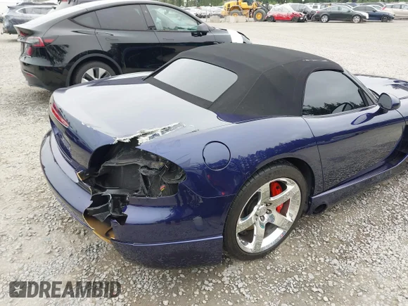 ✅ 2008 Dodge Viper SRT-10 • VIN: 1B3JZ65Z58V201249 • Lot: 45018978. Wystawiony na IAAI z przebiegiem 11 134 mil. Bezpłatny archiwum sprzedaży aukcyjnych z USA i szczegółowy raport historii pojazdu na DreamBid. Zdjęcie 6.