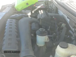 ✅ 2007 Lincoln Mark LT • VIN: 5LTPW16597FJ08112 • Лот: 39989483. Опубликован ранее на IAAI с пробегом 147 341 миль. Бесплатный доступ к архиву аукционных продаж из США и подробный отчёт об истории автомобиля на DreamBid. Изображение 13.