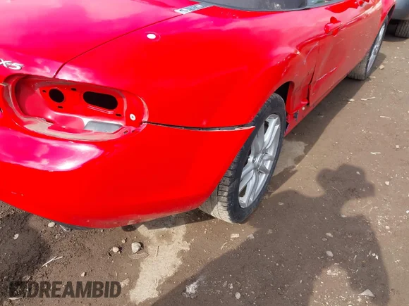 ✅ 2011 Mazda MX-5 Miata Sport • VIN: JM1NC2JF7B0218824 • Лот: 42675310. Опубликован ранее на IAAI с пробегом 137 493 миль. Бесплатный доступ к архиву аукционных продаж из США и подробный отчёт об истории автомобиля на DreamBid. Изображение 6.