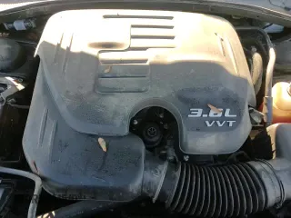 ✅ 2018 Chrysler 300 S • VIN: 2C3CCABG9JH266509 • Лот: 80558005. Опубликован ранее на Copart с пробегом 47 638 миль. Бесплатный доступ к архиву аукционных продаж из США и подробный отчёт об истории автомобиля на DreamBid. Изображение 15.