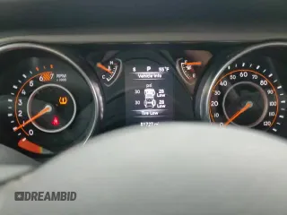 ✅ 2021 Jeep Wrangler Unlimited Islander • VIN: 1C4HJXDN6MW502500 • Лот: 41626685. Опубликован ранее на Copart с пробегом 81 727 миль. Бесплатный доступ к архиву аукционных продаж из США и подробный отчёт об истории автомобиля на DreamBid. Изображение 17.