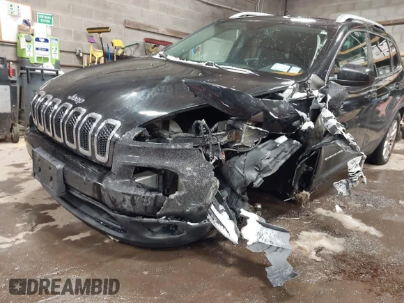✅ 2016 Jeep Cherokee Altitude • VIN: 1C4PJMCB0GW145028 • Лот: 44193405. Опубліковано раніше на IAAI з пробігом 183 380 миль. Безкоштовний доступ до архіву аукціонних продажів зі США та докладний звіт про історію автомобіля на DreamBid. Зображення 6.