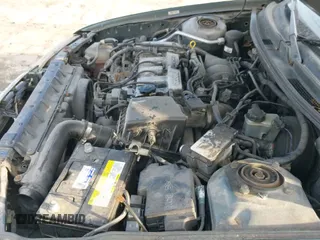 ✅ 1999 Mazda 626 ES • VIN: 1YVGF22C0X5835930 • Лот: 41666820. Опубликован ранее на IAAI с пробегом 93 973 миль. Бесплатный доступ к архиву аукционных продаж из США и подробный отчёт об истории автомобиля на DreamBid. Изображение 13.