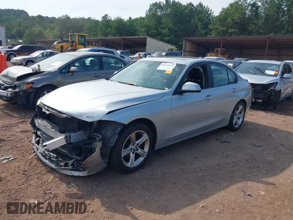 ✅ 2015 BMW 3 Series 328i • VIN: WBA3A5G51FNS84658 • Lot: 45320149. Listed on IAAI with 135,190 mi. Free auction sales archive from the USA and detailed vehicle history report at DreamBid. Image 2.