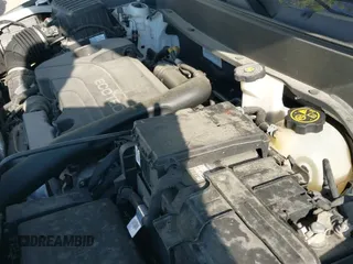 2019 Chevrolet Equinox LT z VIN 3GNAXKEV2KS608590, wystawiony jako IAAI lot #43260807 z przebiegiem 87 185 mil mil oraz . Historia ofert i sprzedaży dostępna na DreamBid. Obrazek 19.