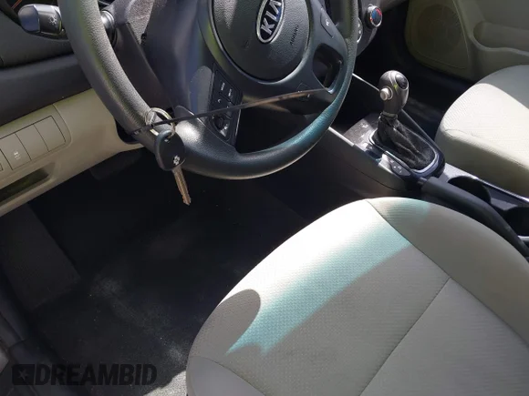 ✅ 2012 Kia Forte EX • VIN: KNAFU4A28C5570581 • Lot: 45502617. Wystawiony na IAAI z przebiegiem 124 730 mil. Bezpłatny archiwum sprzedaży aukcyjnych z USA i szczegółowy raport historii pojazdu na DreamBid. Zdjęcie 11.