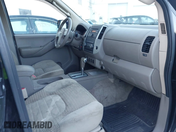✅ 2010 Nissan Frontier SE • VIN: 1N6AD0CWXAC414327 • Lot: 44205183. Wystawiony na IAAI z przebiegiem 211 771 mil. Bezpłatny archiwum sprzedaży aukcyjnych z USA i szczegółowy raport historii pojazdu na DreamBid. Zdjęcie 5.