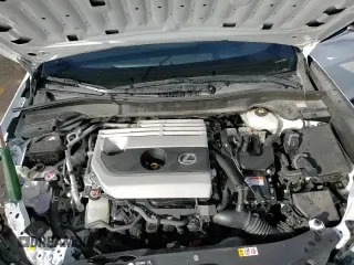 ✅ 2023 Lexus UX 250h F Sport • VIN: JTHB6JBH6P2150773 • Lot: 93924535. Wystawiony na Copart z przebiegiem 27 686 mil. Bezpłatny archiwum sprzedaży aukcyjnych z USA i szczegółowy raport historii pojazdu na DreamBid. Zdjęcie 14.