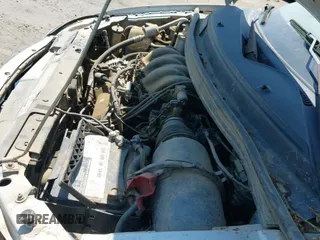 ✅ 2000 Ford Windstar LX • VIN: 2FMZA5046YBC47436 • Lot: 42968353. Wystawiony na IAAI z przebiegiem 257 587 mil. Bezpłatny archiwum sprzedaży aukcyjnych z USA i szczegółowy raport historii pojazdu na DreamBid. Zdjęcie 13.