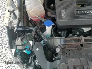 ✅ 2019 Lincoln Nautilus Select • VIN: 2LMPJ6K94KBL28226 • Lot: 70440105. Wystawiony na Copart z przebiegiem 13 010 mil. Bezpłatny archiwum sprzedaży aukcyjnych z USA i szczegółowy raport historii pojazdu na DreamBid. Zdjęcie 15.