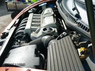 ✅ 2010 Volkswagen Beetle • VIN: 3VWRG3AG9AM023434 • Lot: 43451227. Wystawiony na IAAI z przebiegiem 106 681 mil. Bezpłatny archiwum sprzedaży aukcyjnych z USA i szczegółowy raport historii pojazdu na DreamBid. Zdjęcie 12.