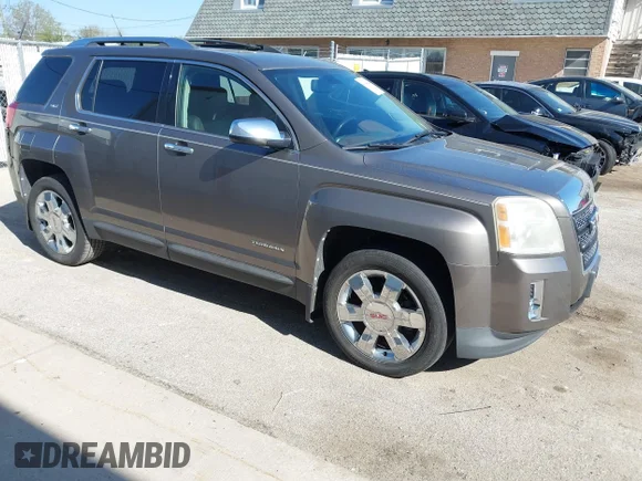 ✅ 2010 GMC Terrain SLT-2 • VIN: 2CTFLHEY6A6290675 • Lot: 44945464. Wystawiony na IAAI z przebiegiem 154 396 mil. Bezpłatny archiwum sprzedaży aukcyjnych z USA i szczegółowy raport historii pojazdu na DreamBid. Zdjęcie 1.