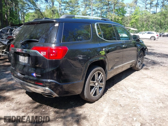 ✅ 2017 GMC Acadia Denali • VIN: 1GKKNXLS0HZ305915 • Лот: 45059388. Опубліковано раніше на IAAI з пробігом 131 897 миль. Безкоштовний доступ до архіву аукціонних продажів зі США та докладний звіт про історію автомобіля на DreamBid. Зображення 4.
