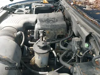 ✅ 2001 Ford F-150 XLT • VIN: 1FTRW08W61KA40278 • Lot: 42230567. Wystawiony na IAAI z przebiegiem 64 896 mil. Bezpłatny archiwum sprzedaży aukcyjnych z USA i szczegółowy raport historii pojazdu na DreamBid. Zdjęcie 16.