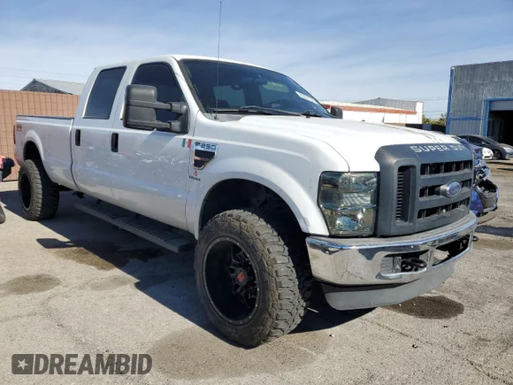 ✅ 2008 Ford F-250 XL • VIN: 1FTSW21588EB23590 • Лот: 80061554. Опубликован ранее на Copart с пробегом 231 253 миль. Бесплатный доступ к архиву аукционных продаж из США и подробный отчёт об истории автомобиля на DreamBid. Изображение 4.