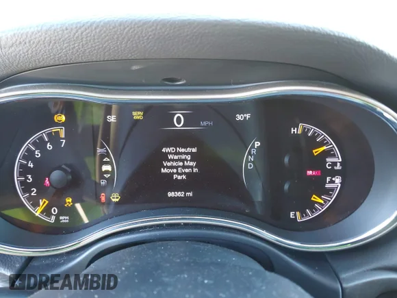 ✅ 2017 Jeep Grand Cherokee Limited • VIN: 1C4RJFBG2HC803291 • Lot: 44156104. Listed on IAAI with 98,362 mi. Free auction sales archive from the USA and detailed vehicle history report at DreamBid. Image 7.