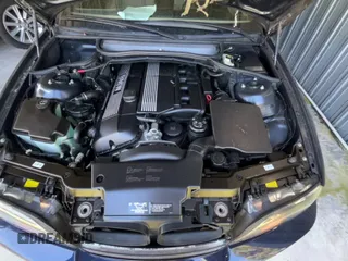 ✅ 2005 BMW 3 Series 330Ci • VIN: WBABW53475PL52474 • Lot: 68748475. Listed on Copart with 101,403 mi. Free auction sales archive from the USA and detailed vehicle history report at DreamBid. Image 11.