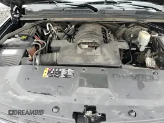 ✅ 2020 Chevrolet Suburban LS • VIN: 1GNSKGKC3LR215754 • Lot: 91109115. Wystawiony na Copart z przebiegiem 144 800 mil. Bezpłatny archiwum sprzedaży aukcyjnych z USA i szczegółowy raport historii pojazdu na DreamBid. Zdjęcie 14.