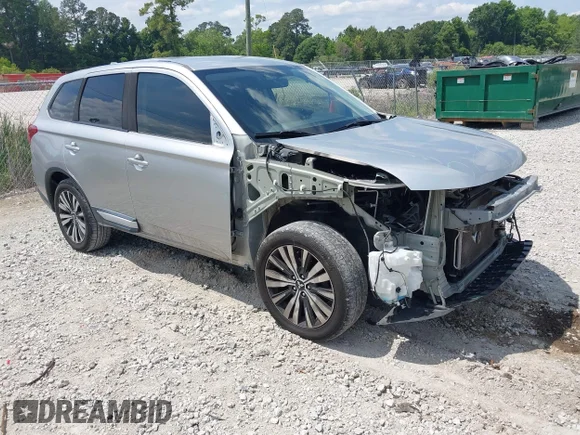 ✅ 2019 Mitsubishi Outlander SE • VIN: JA4AD3A39KZ044848 • Лот: 45010197. Опубликован ранее на IAAI с пробегом 124 629 миль. Бесплатный доступ к архиву аукционных продаж из США и подробный отчёт об истории автомобиля на DreamBid. Изображение 1.