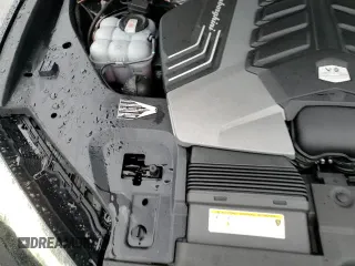 ✅ 2023 Lamborghini Urus Performante • VIN: ZPBUC3ZL9PLA23642 • Lot: 47927215. Listed on Copart with 9,650 mi. Free auction sales archive from the USA and detailed vehicle history report at DreamBid. Image 16.