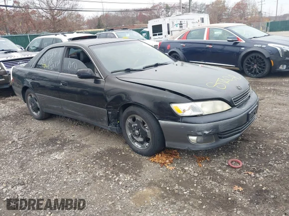 ✅ 2001 Lexus ES 300 • VIN: JT8BF28G110312946 • Lot: 43751624. Wystawiony na IAAI z przebiegiem Nie podano. Bezpłatny archiwum sprzedaży aukcyjnych z USA i szczegółowy raport historii pojazdu na DreamBid. Zdjęcie 1.