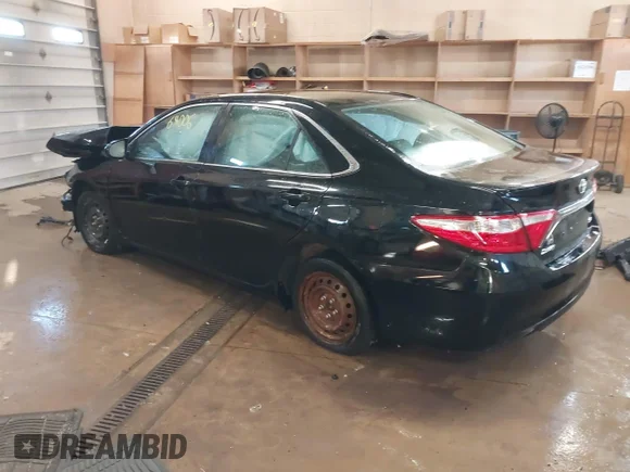 ✅ 2015 Toyota Camry SE • VIN: 4T1BF1FK0FU961894 • Lot: 44264006. Wystawiony na IAAI z przebiegiem 194 878 mil. Bezpłatny archiwum sprzedaży aukcyjnych z USA i szczegółowy raport historii pojazdu na DreamBid. Zdjęcie 3.