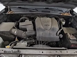 ✅ 2017 Toyota Tacoma TRD Sport • VIN: 3TMAZ5CN7HM028529 • Lot: 84981705. Wystawiony na Copart z przebiegiem 156 958 mil. Bezpłatny archiwum sprzedaży aukcyjnych z USA i szczegółowy raport historii pojazdu na DreamBid. Zdjęcie 14.