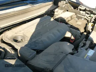 ✅ 2018 Jeep Cherokee Latitude • VIN: 1C4PJLCB1JD615340 • Lot: 42591940. Listed on IAAI with 120,239 mi. Free auction sales archive from the USA and detailed vehicle history report at DreamBid. Image 19.