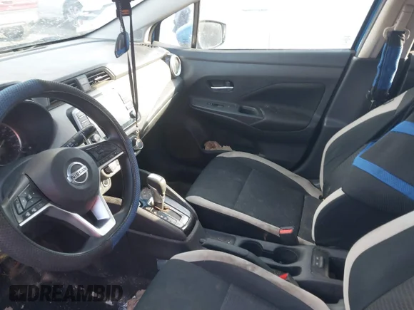 ✅ 2021 Nissan Versa SV • VIN: 3N1CN8EV5ML861364 • Lot: 44146775. Wystawiony na IAAI z przebiegiem 160 000 mil. Bezpłatny archiwum sprzedaży aukcyjnych z USA i szczegółowy raport historii pojazdu na DreamBid. Zdjęcie 5.